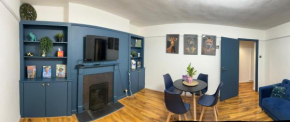 Elegant 2 bedroom flat in Chiswick near tube stations